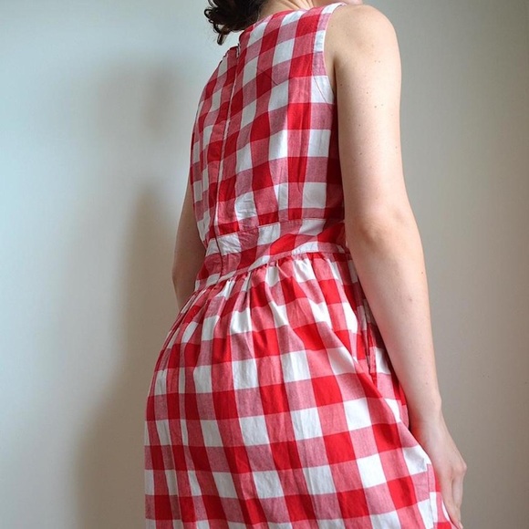 red and white gingham dress dress with ruffle button detailing from knitted dove - Picture 4 of 4